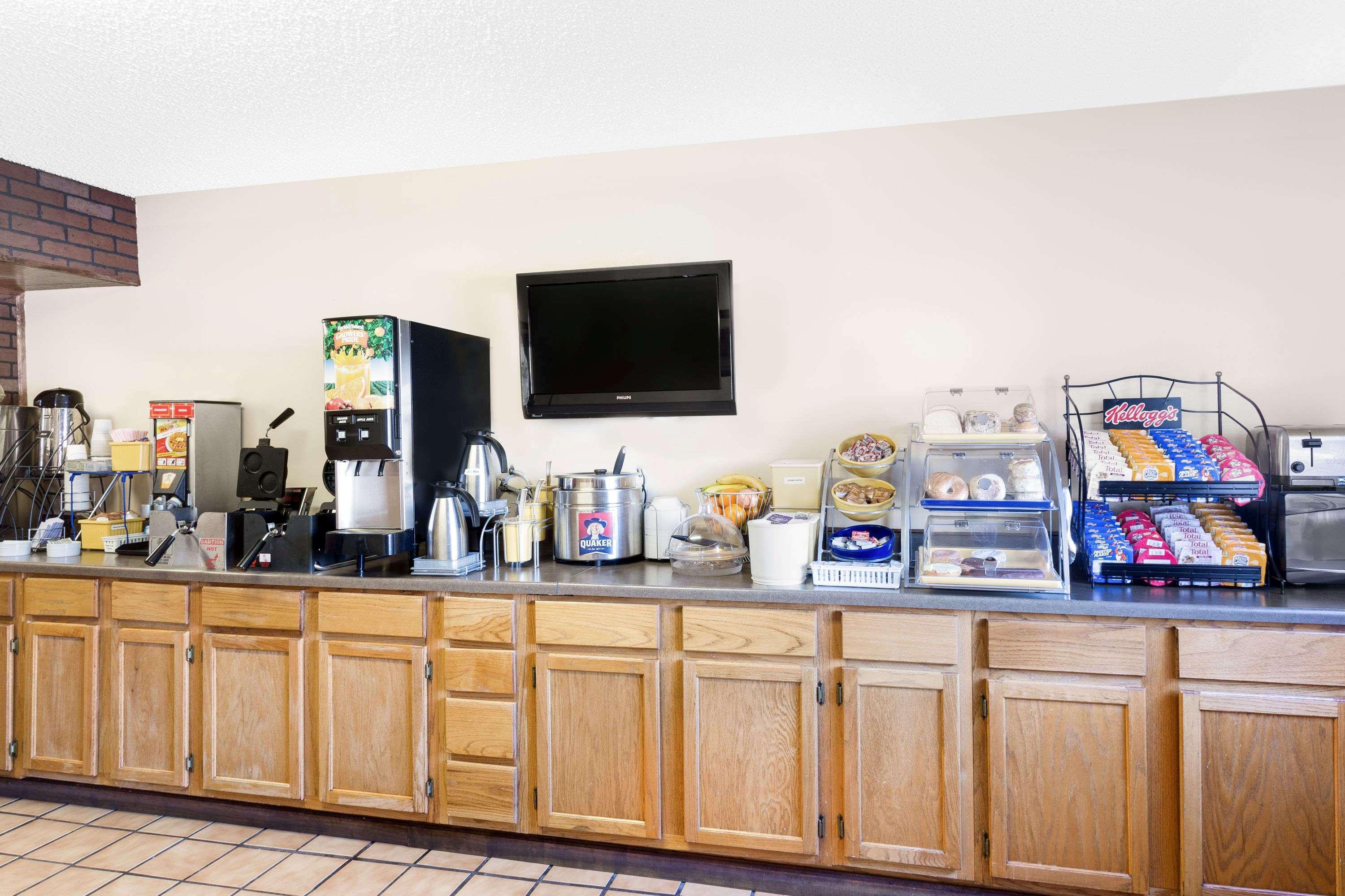 Days Inn By Wyndham Jackson Extérieur photo